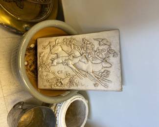 Concrete rabbit decor