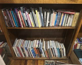 Large collection of art and architecture books 