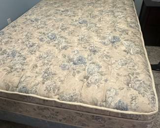 Buy it Now- $150
Complete Queen Bed 