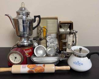 All Things Vintage Housewares