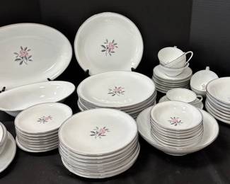 Noritake China 5790 Rosales Pattern