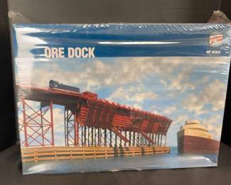 Walthers HO Scale Ore Dock Structure Kit