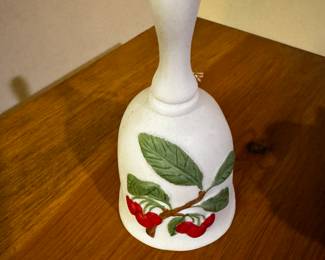 Porcelain bell