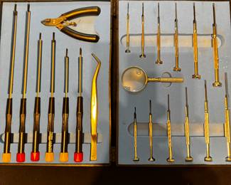 This is the tools included in that tool set