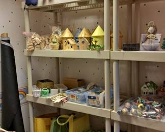 Birdhouses and other craft items