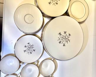 Many pieces of Princess