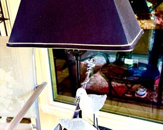 Delightful sea gull lamp