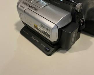I know the Sony camcorder with battery and charger