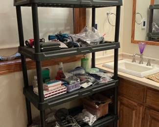 We have wash bowls, bathroom, accessories