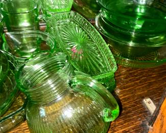 Uranium serving pieces