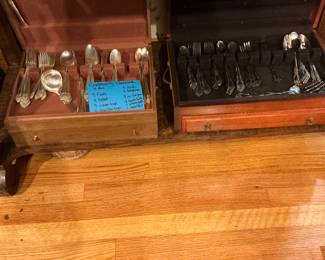 There are at least five different silver plate silverware