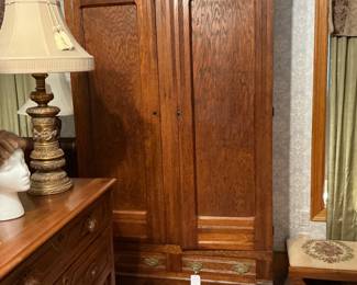 Beautiful armoire tiger oak
