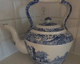Large spode tea pot
