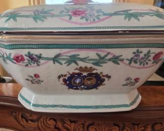 Regency tureen 