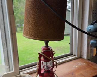 #95	Red Lantern Base Lamp	 $20.00 
