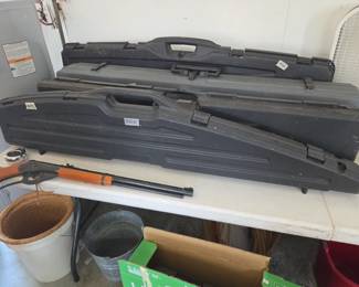 #192	Black Gun Guard Rifle Shaped - 50"Long	 $20.00 

