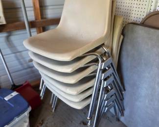 #80	Set of 6 Stackable Hard Plastic Chairs w/metal Legs	 $60.00 
