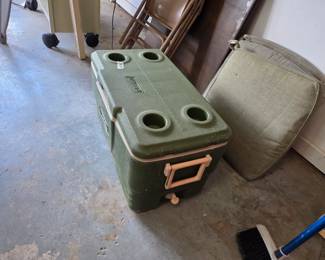 #205	Coleman Chest Freezer w/4 cupholders on top - 27x15x15	 $45.00 
