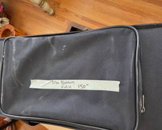 #225	Bean Blossom Violin - w/Case and 2 bows (real Horse hair)	 $150.00 
