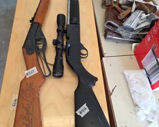 #206	Powermaster 66 Pump Air Gun .177 Calibur Pellet Gun	 $45.00                                                              #207	Red Ryder BB Gun	 $35.00 

