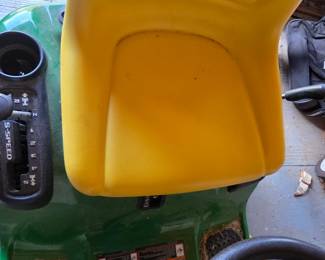#82	John Deere D100 Series Riding Mower 42" Cut - Untested	 $750.00 
