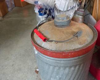 #125	Silver Metal Pour Style 5 Gallon Gas Cans	 $20.00 
