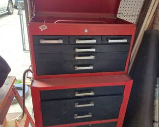 #90	Rolling Tool Chest - 2 pcs w/9 drawers (w/Key) - w/1 door and flip-top lid - 27x17x 49	 $125.00 
