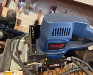 #155	Ryobi Biscuit Joiner DBJ50	 $25.00 
