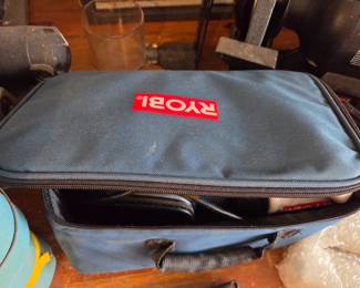 #147	Ryobi Palm Sander w/soft-sided Case	 $35.00 
