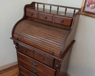 #13	Wood Roll-Top Desk w/Cubbies w/4 Drawers w/pull-out Tray - 26x17x44	 $75.00 

