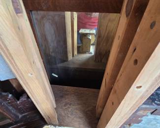 Mirror that goes with dresser