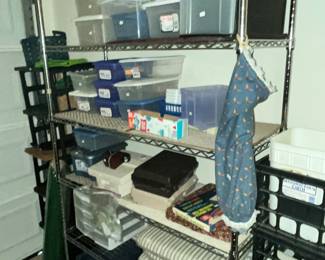 STORAGE CONTAINERS