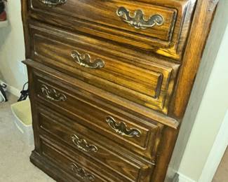 MATCHING 5dr CHEST