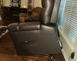 EXCELLENT CONDITION - DON'T MISS THIS!