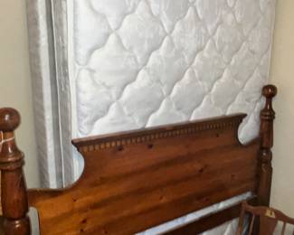 QUEEN HEADBOARD & MATTRESS SET