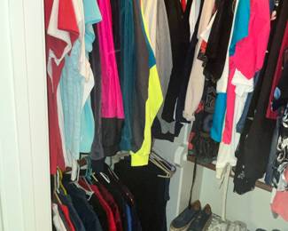 LOTS & LOTS OF NICE CLOTHES!