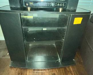 STEREO CABINET