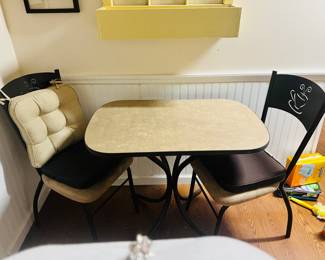Apartment size Kitchen table with chair set