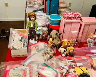 1950’s Ginny Dolls, tagged outfits, vogue Jill and Jan doll outfits, Little Miss Revlon Doll and multiple tagged outfits, huge collection and reference books 