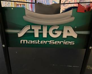 STIGA MasterSeries Table Tennis Table w/Paddles & Balls! Ping-Pong anyone?