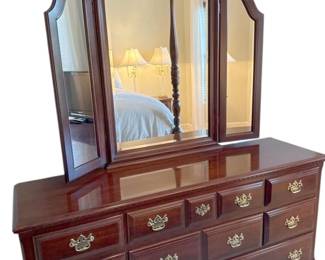 dresserPhotoroom