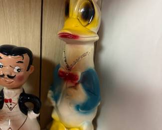 . . . great vintage chalkware Donald Duck