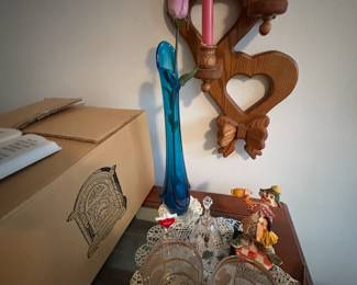 . . . nice candle accent