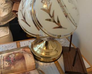 . . . accent lamp