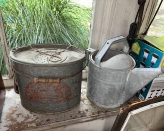 Fishing bucket - watering can