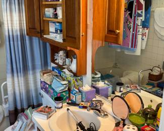 Toiletries 