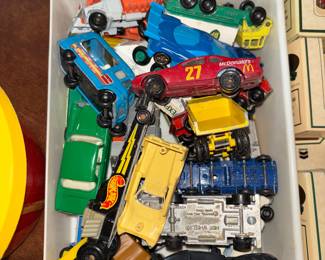 Hot Wheels - MatchBox cars 