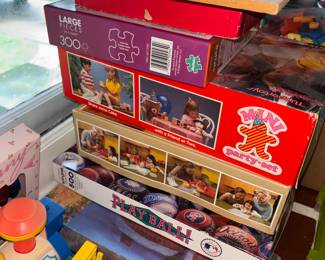 Puzzles and games 