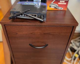 File cabinet 