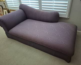 Chaise Lounger